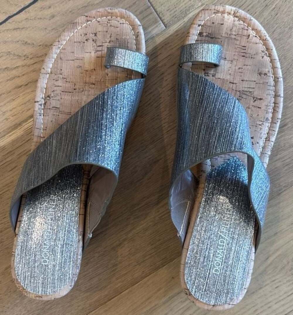 Donald Pliner Gyer Metallic Silver Cork Wedge Sandals Size 8.5